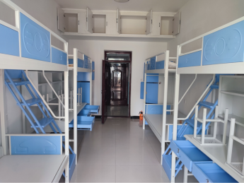 新疆工程學(xué)院宿舍條件怎么樣,有空調(diào)和獨立衛(wèi)生間嗎？（附宿舍圖片）