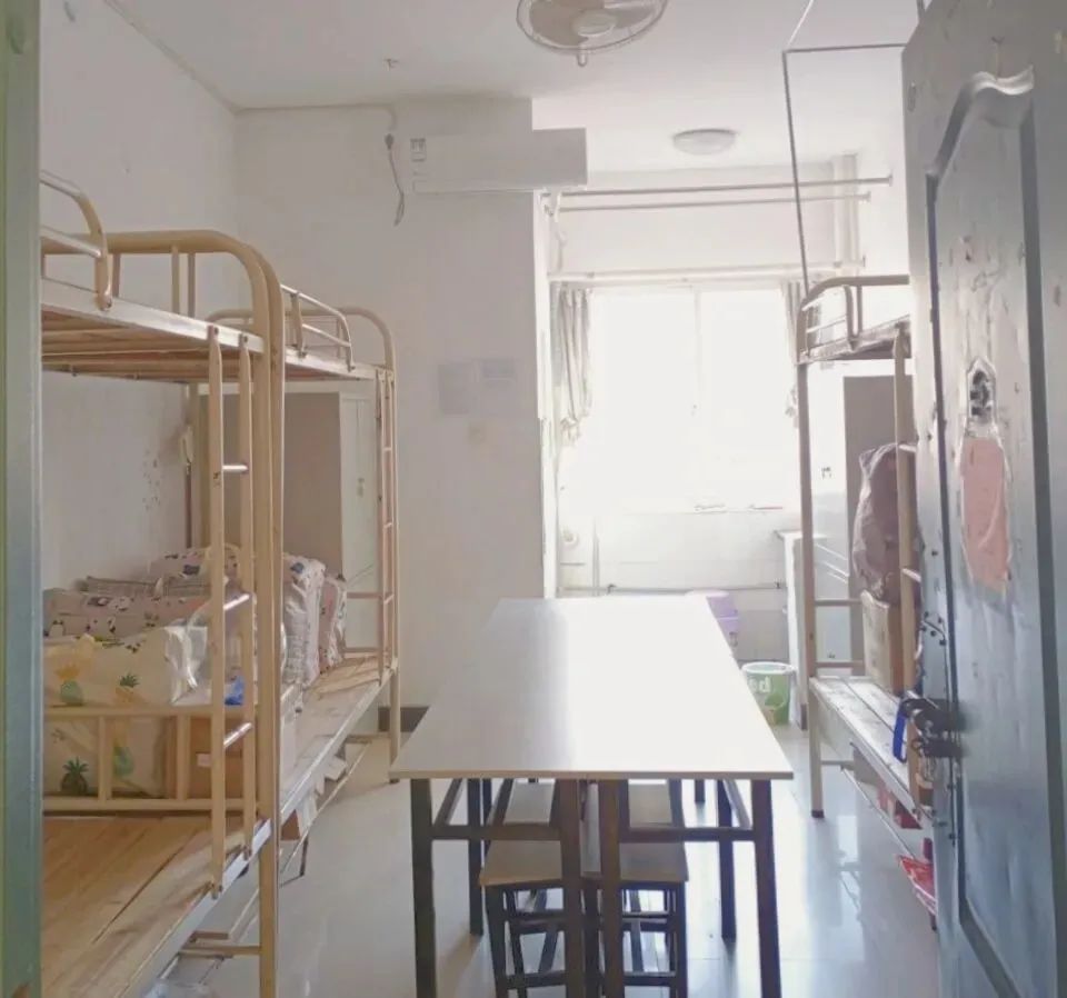 豫章師范學(xué)院宿舍條件怎么樣,有空調(diào)和獨立衛(wèi)生間嗎？（附宿舍圖片）