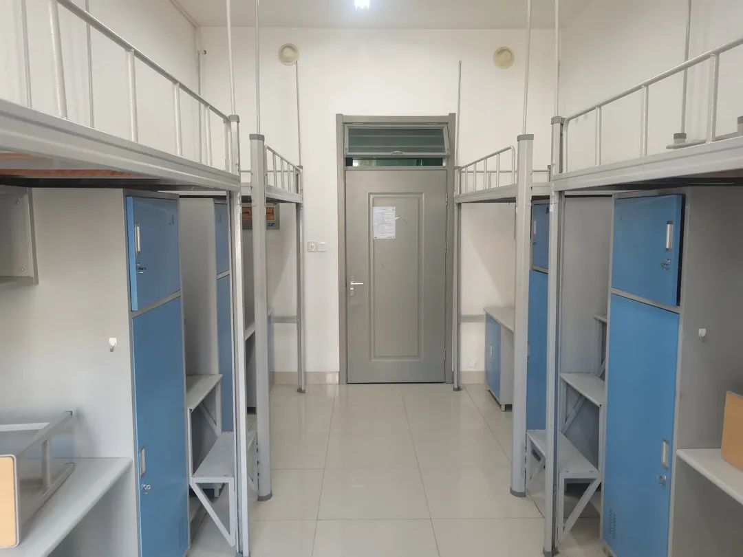 德州學(xué)院宿舍條件怎么樣,有空調(diào)和獨(dú)立衛(wèi)生間嗎？（附宿舍圖片）