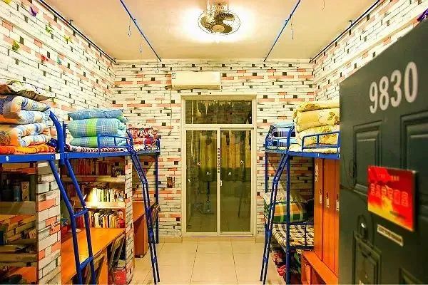 寧波財(cái)經(jīng)學(xué)院宿舍條件怎么樣,有空調(diào)和獨(dú)立衛(wèi)生間嗎？（附宿舍圖片）