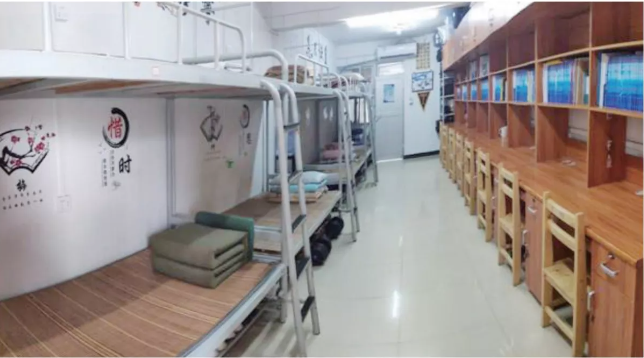 右江民族醫(yī)學(xué)院宿舍條件怎么樣,有空調(diào)和獨(dú)立衛(wèi)生間嗎？（附宿舍圖片）