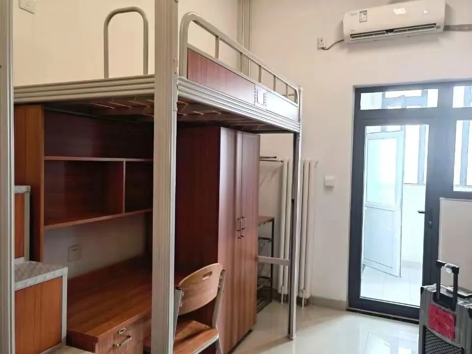 山東第一醫(yī)科大學(xué)宿舍條件怎么樣,有空調(diào)和獨(dú)立衛(wèi)生間嗎？（附宿舍圖片）