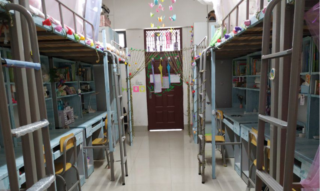 南寧學(xué)院宿舍條件怎么樣,有空調(diào)和獨(dú)立衛(wèi)生間嗎？（附宿舍圖片）