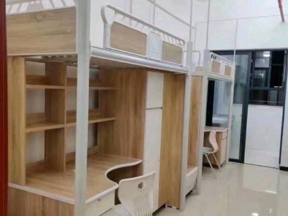 亳州學(xué)院宿舍條件怎么樣,有空調(diào)和獨立衛(wèi)生間嗎？（附宿舍圖片）