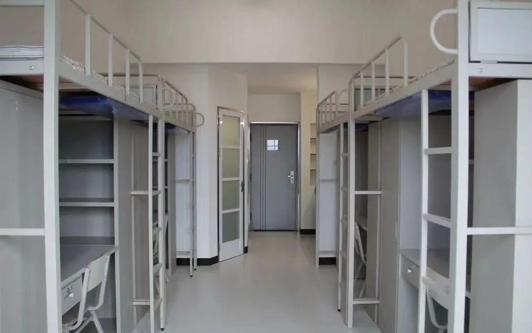 天津天獅學院宿舍條件怎么樣,有空調(diào)和獨立衛(wèi)生間嗎？（附宿舍圖片）