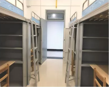 武漢工程大學(xué)宿舍條件怎么樣,有空調(diào)和獨(dú)立衛(wèi)生間嗎？（附宿舍圖片）