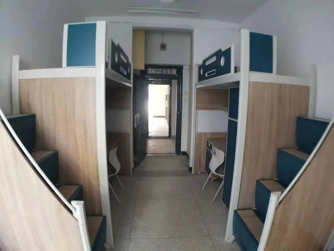 安徽財經大學宿舍條件怎么樣,有空調和獨立衛(wèi)生間嗎？（附宿舍圖片）