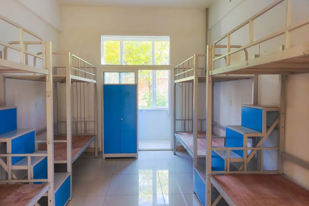 延安大學(xué)宿舍條件怎么樣,有空調(diào)和獨(dú)立衛(wèi)生間嗎？（附宿舍圖片）