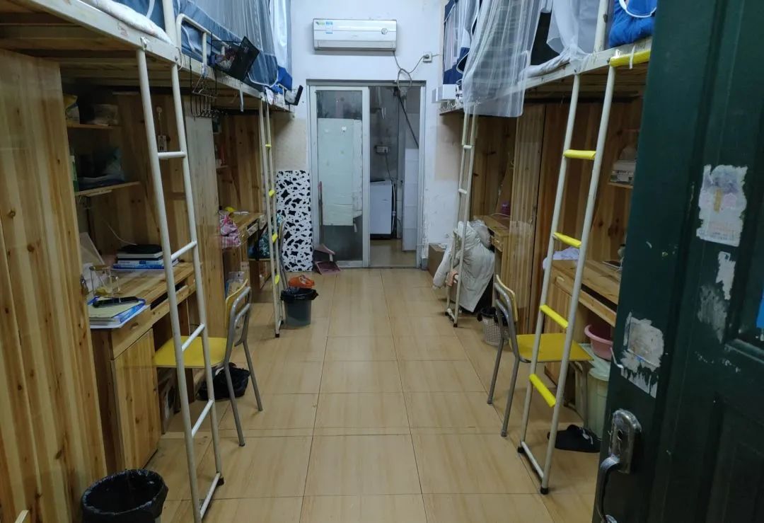 長沙醫(yī)學院宿舍條件怎么樣,有空調和獨立衛(wèi)生間嗎？（附宿舍圖片）