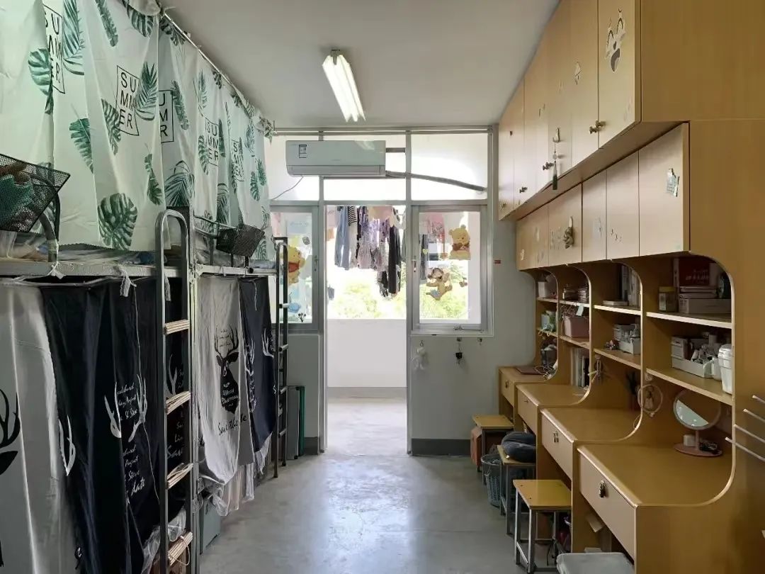 淮陰師范學(xué)院宿舍條件怎么樣,有空調(diào)和獨立衛(wèi)生間嗎？（附宿舍圖片）