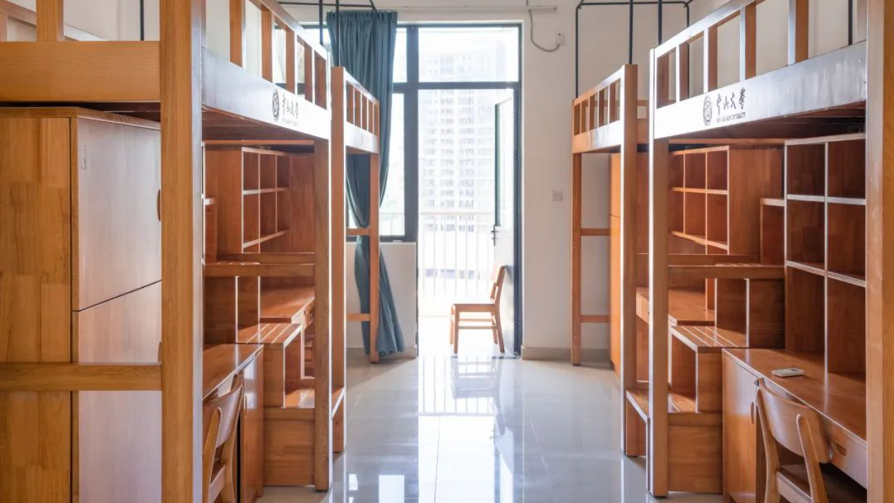 中山大學(xué)宿舍條件怎么樣,有空調(diào)和獨(dú)立衛(wèi)生間嗎？（附宿舍圖片）