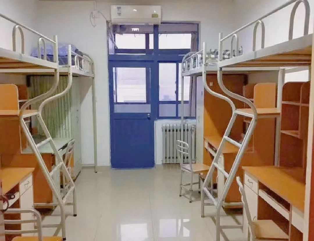長安大學(xué)宿舍條件怎么樣,有空調(diào)和獨立衛(wèi)生間嗎？（附宿舍圖片）