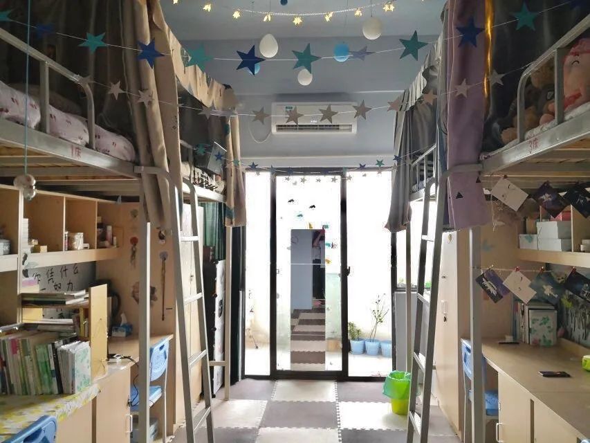 馬鞍山學(xué)院宿舍條件怎么樣,有空調(diào)和獨立衛(wèi)生間嗎？（附宿舍圖片）