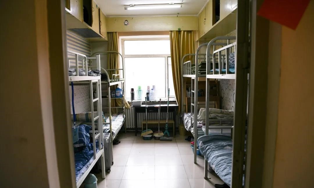 吉林藝術(shù)學(xué)院宿舍條件怎么樣,有空調(diào)和獨(dú)立衛(wèi)生間嗎？（附宿舍圖片）