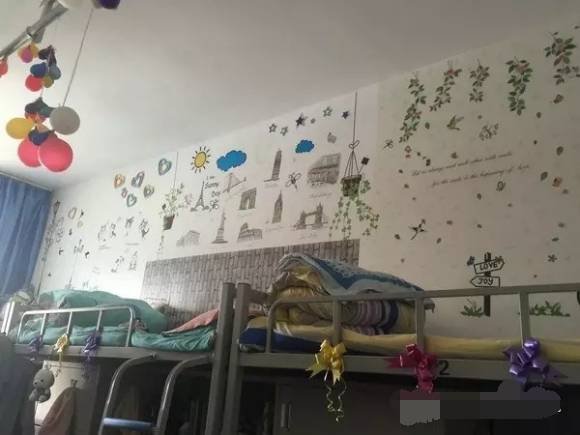 蘭州文理學(xué)院宿舍條件怎么樣,有空調(diào)和獨(dú)立衛(wèi)生間嗎？（附宿舍圖片）