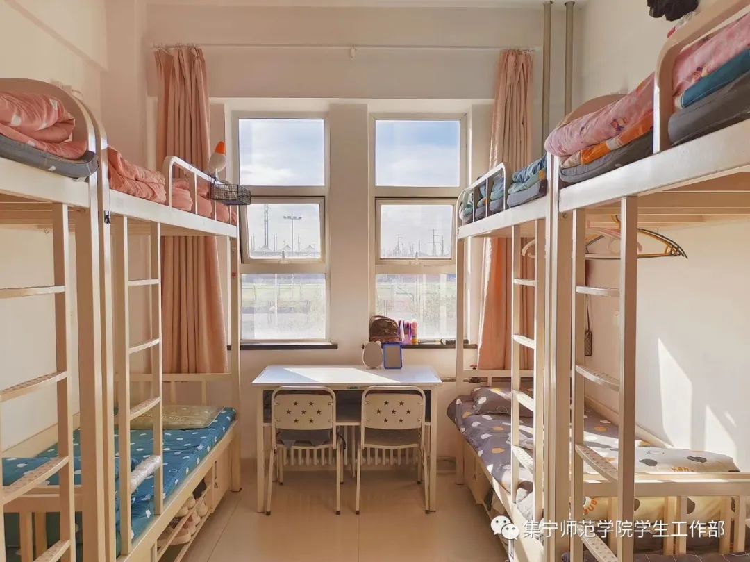 集寧師范學(xué)院宿舍條件怎么樣,有空調(diào)和獨立衛(wèi)生間嗎？（附宿舍圖片）