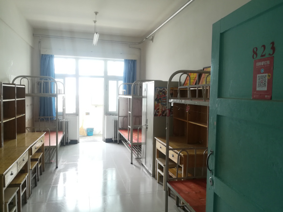 甘肅農(nóng)業(yè)大學(xué)宿舍條件怎么樣,有空調(diào)和獨(dú)立衛(wèi)生間嗎？（附宿舍圖片）