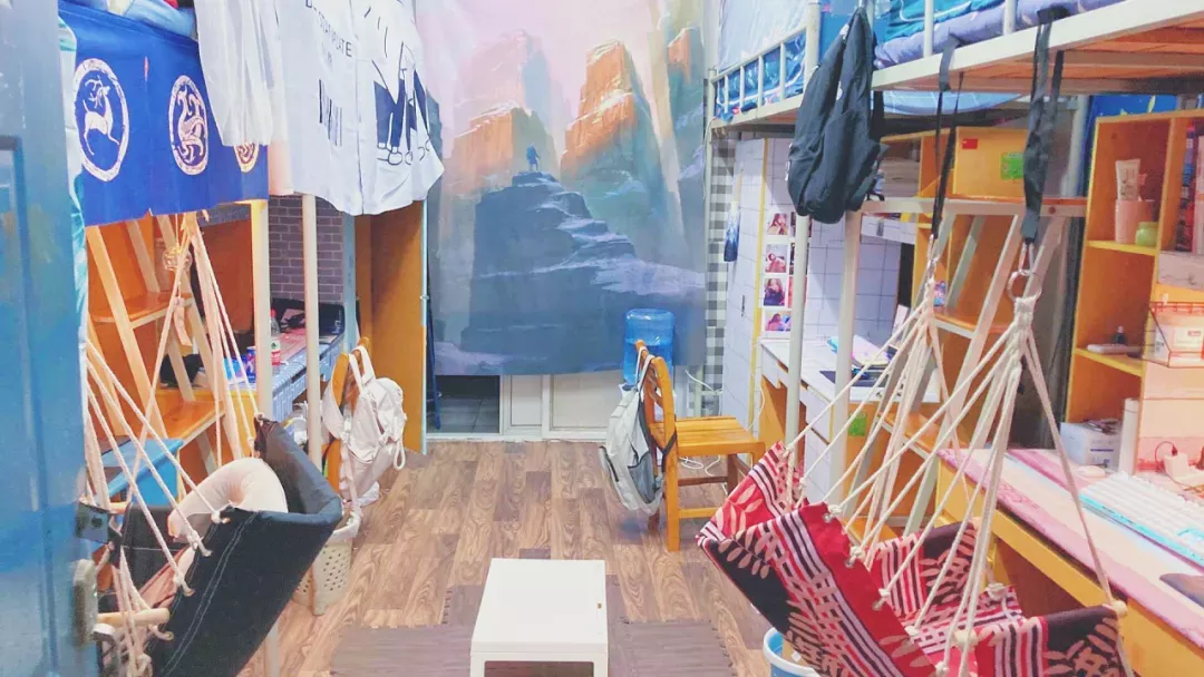 武漢科技大學宿舍條件怎么樣,有空調和獨立衛(wèi)生間嗎？（附宿舍圖片）