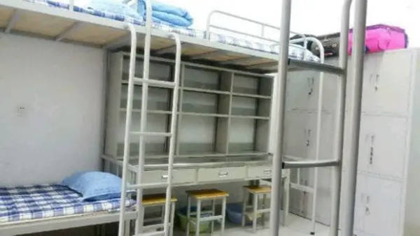 山東體育學(xué)院宿舍條件怎么樣,有空調(diào)和獨(dú)立衛(wèi)生間嗎？（附宿舍圖片）