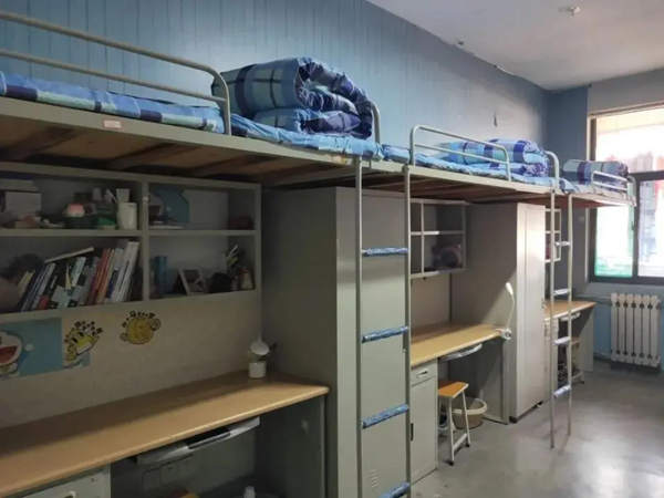 山東師范大學宿舍條件怎么樣,有空調和獨立衛(wèi)生間嗎？（附宿舍圖片）