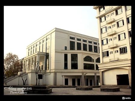 南京田家炳高級中學簡介概況（建校歷史、地址、師資、校訓、環(huán)境）