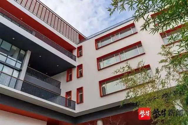 南京雨花外國(guó)語(yǔ)學(xué)校地址在哪里_在哪個(gè)區(qū)？