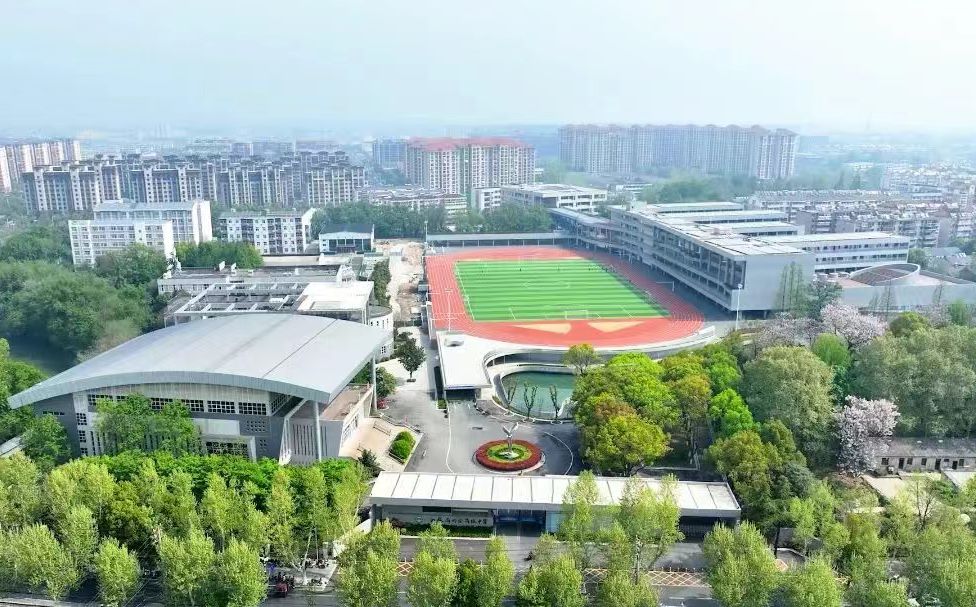 江蘇省六合高級中學有幾個校區(qū)_分別在什么位置？