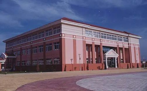 江蘇省溧水高級(jí)中學(xué)簡(jiǎn)介概況（建校歷史、地址、師資、校訓(xùn)、環(huán)境）