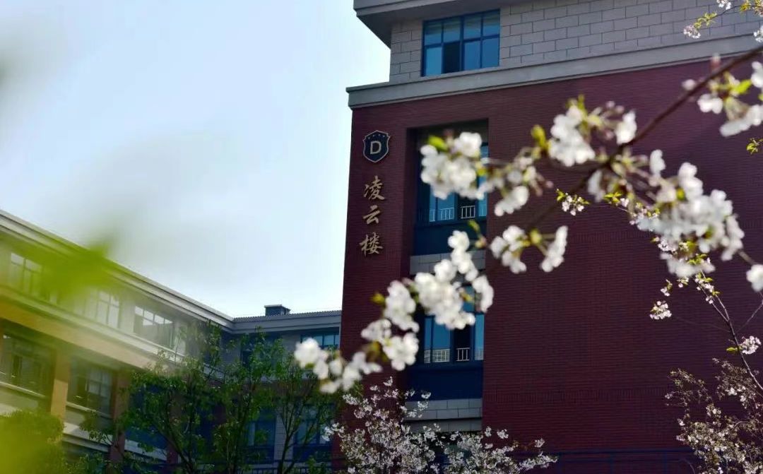 南京航空航天大學蘇州附屬中學簡介概況（建校歷史、地址、師資、校訓、環(huán)境）