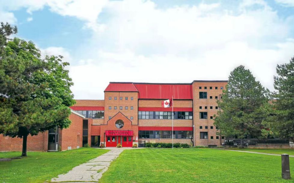 吳江高級中學(xué)簡介概況（建校歷史、地址、師資、校訓(xùn)、環(huán)境）