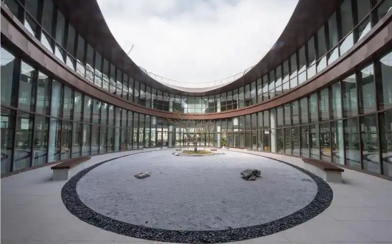 巴城高級中學(xué)在蘇州的排名第幾,南外屬于什么檔次？