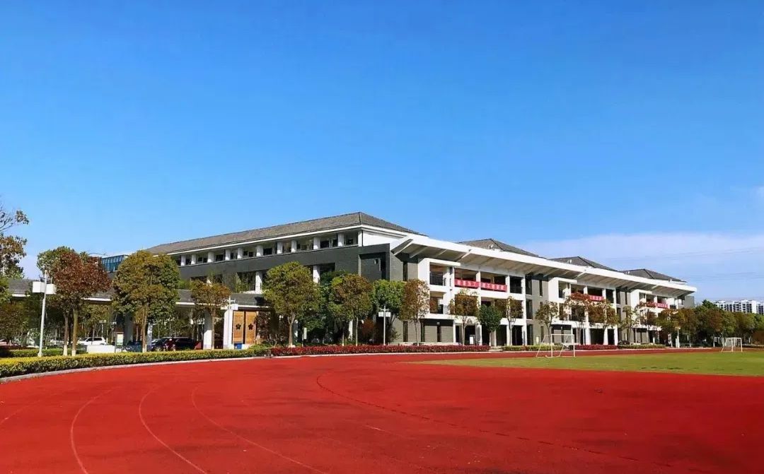 甪直高級(jí)中學(xué)地址在哪里_位于哪個(gè)區(qū)？