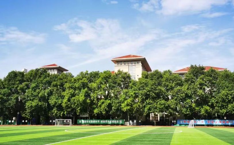 鄭州市第二中學(xué)在鄭州的排名第幾,南外屬于什么檔次？