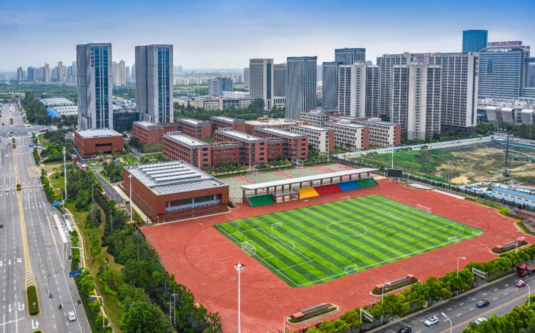 合肥市第六中學(xué)有幾個(gè)校區(qū)_分別在哪里？