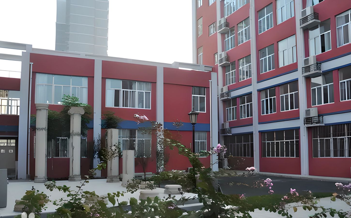 鄭州市106中學(xué)在鄭州的排名第幾,南外屬于什么檔次？