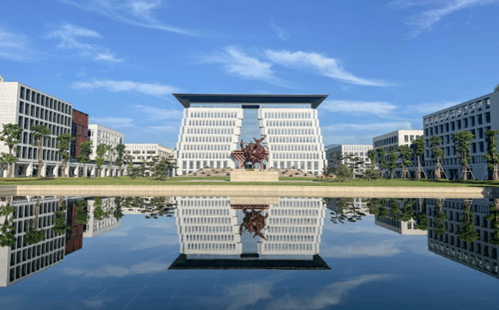 福耀科技大學(xué)2025年福建投檔最低分?jǐn)?shù)線一覽表