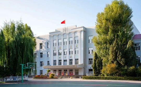 哈爾濱市第六中學校簡介概況（建校歷史、地址、師資、校訓、環(huán)境）