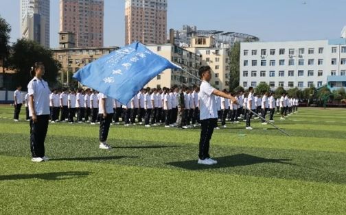 沈陽市回民中學(xué)是公立還是私立,是重點中學(xué)嗎？