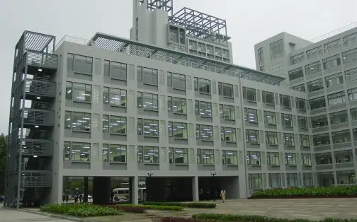 天津市第一中學簡介概況（建校歷史、地址、師資、校訓、環(huán)境）