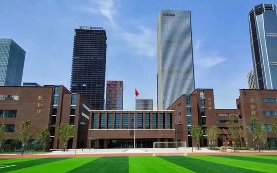 天津市第二耀華中學(xué)在天津的排名第幾,屬于什么檔次？