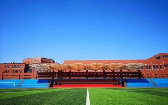 濟(jì)南大學(xué)城實(shí)驗(yàn)高級(jí)中學(xué)在濟(jì)南的排名第幾,屬于什么檔次？