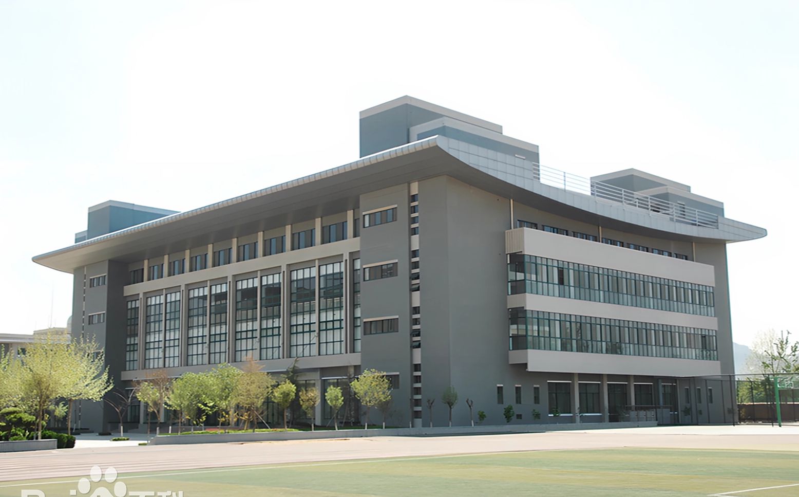 山東省濟(jì)南第三中學(xué)是公立還是私立,是重點(diǎn)中學(xué)嗎？