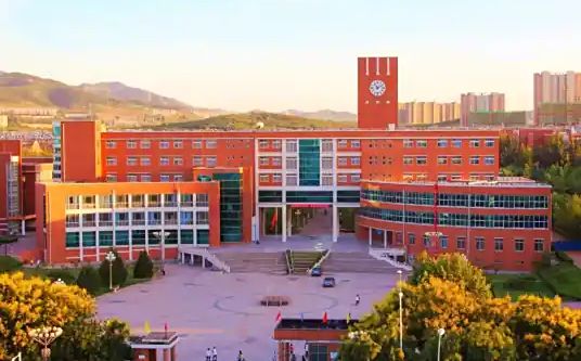 濟(jì)南市章丘區(qū)第五中學(xué)簡介概況（建校歷史、地址、師資、校訓(xùn)、環(huán)境）