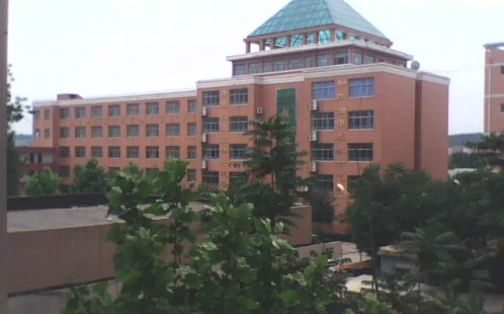 濟南市長清中學簡介概況（建校歷史、地址、師資、校訓、環(huán)境）