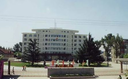 青島市即墨區(qū)第一中學(xué)校區(qū)在哪_在什么區(qū)？