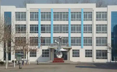 青島市即墨區(qū)第四中學(xué)簡介概況（建校歷史、地址、師資、校訓(xùn)、環(huán)境）