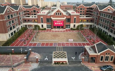 武漢市新洲區(qū)第一中學(xué)簡介概況（建校歷史、地址、師資、校訓(xùn)、環(huán)境）