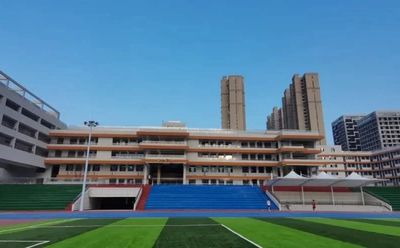 武漢市長虹中學(xué)簡(jiǎn)介概況（建校歷史、地址、師資、校訓(xùn)、環(huán)境）