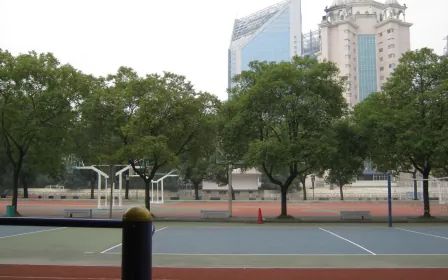 湖南省長沙市第一中學簡介概況（建校歷史、地址、師資、校訓、環(huán)境）