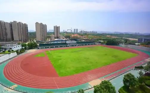 長沙市雷鋒學(xué)校在長沙的排名第幾,屬于什么檔次？